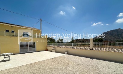 3. Semi - Detached Villa - Herverkoop - Barbarroja - Barbarroja