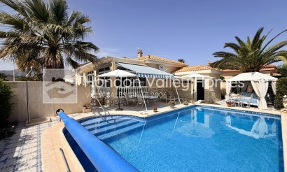 4. House - Detached Villa - Wiederverkauf - Hondón de las Nieves - Hondón de las Nieves