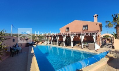 5. Finca / Country Property - Reventa - La Romana - La Romana