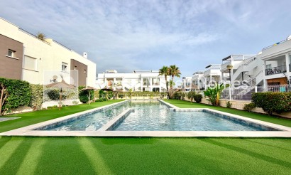 Apartamento / piso - Reventa - Torrevieja - Aguas Nuevas