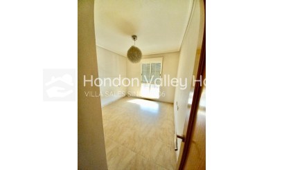 Apartment - flat - Wiederverkauf - Almoradí - Almoradi