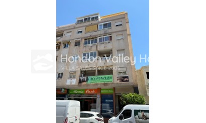Apartment - Resale - Torrevieja - Centro