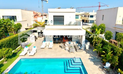 Detached Villa - Reventa - Los Montesinos - Los Montesinos - Urb. La Herrada