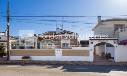 Detached Villa - Revente - Torrevieja - HVHC-91093