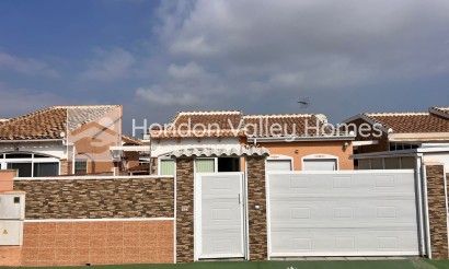 Detached Villa - Rynek wtórny - Torrevieja - Torrevieja