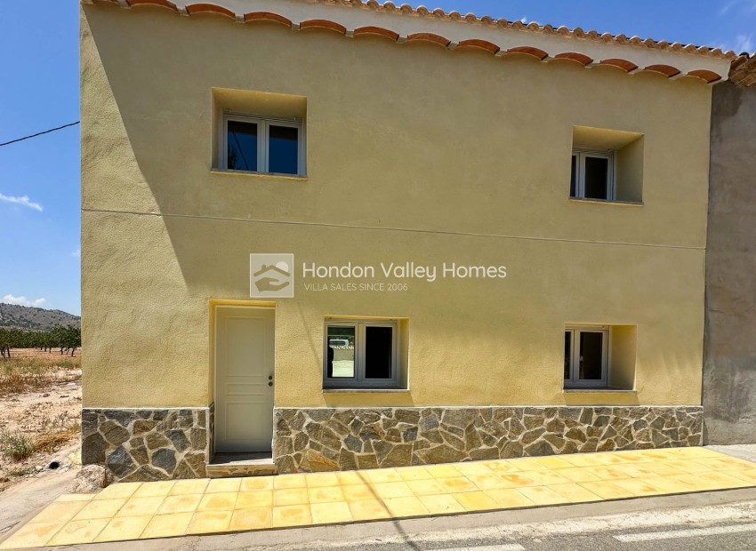 Herverkoop - 3. Semi - Detached Villa - Barbarroja