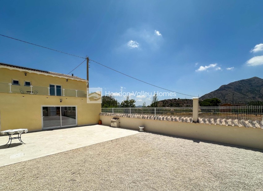 Herverkoop - 3. Semi - Detached Villa - Barbarroja