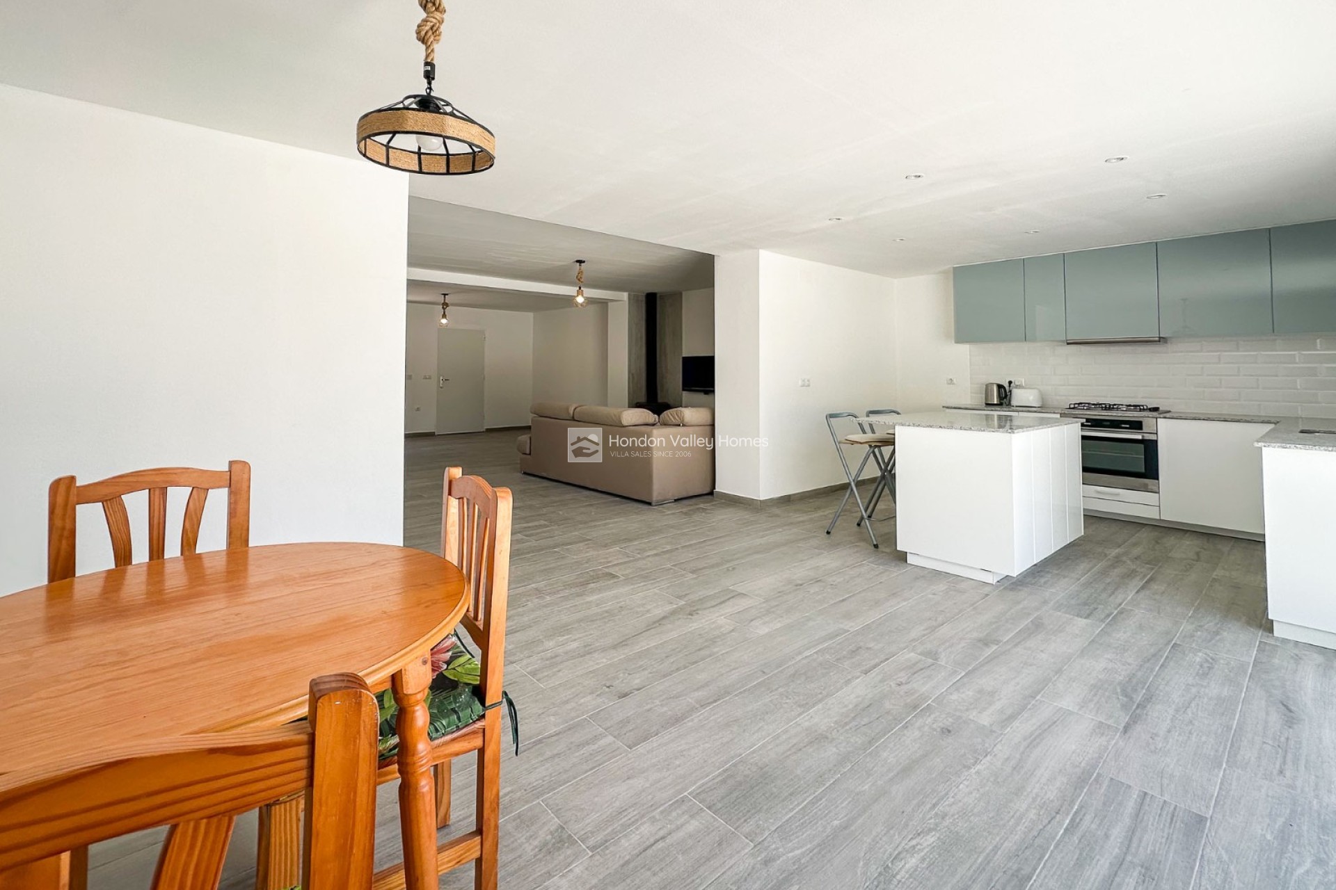 Herverkoop - 3. Semi - Detached Villa - Barbarroja