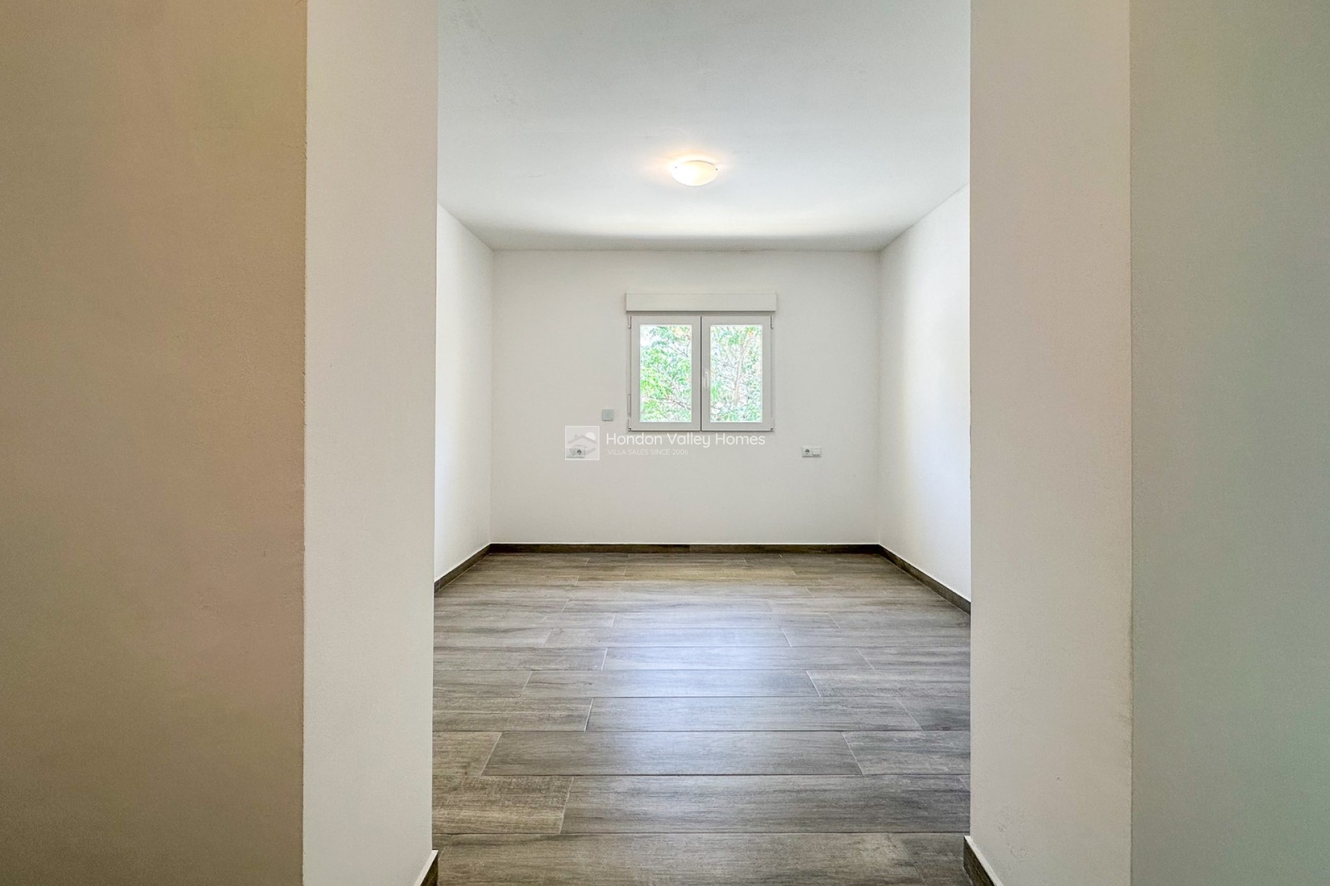 Herverkoop - 3. Semi - Detached Villa - Barbarroja