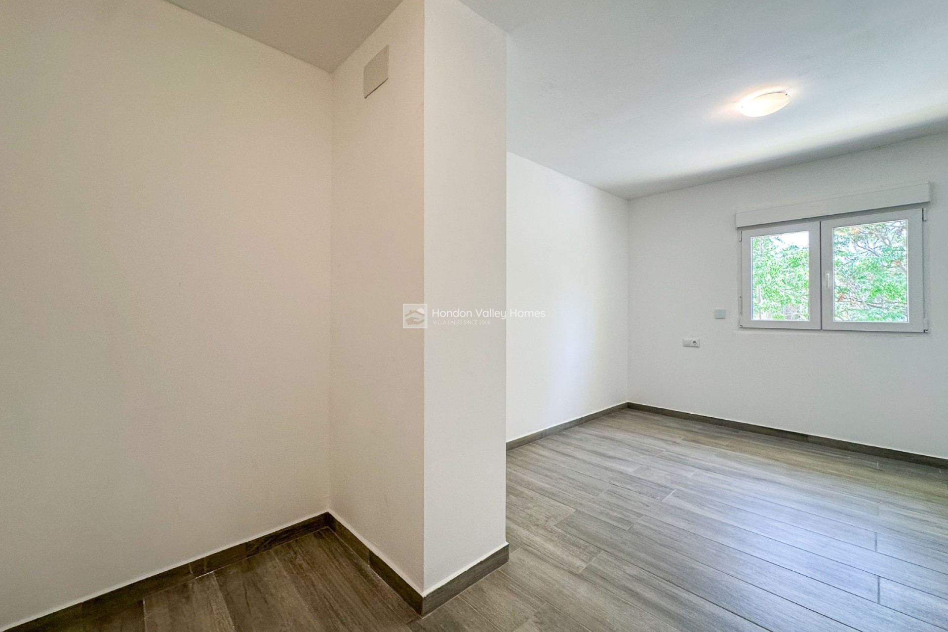 Herverkoop - 3. Semi - Detached Villa - Barbarroja