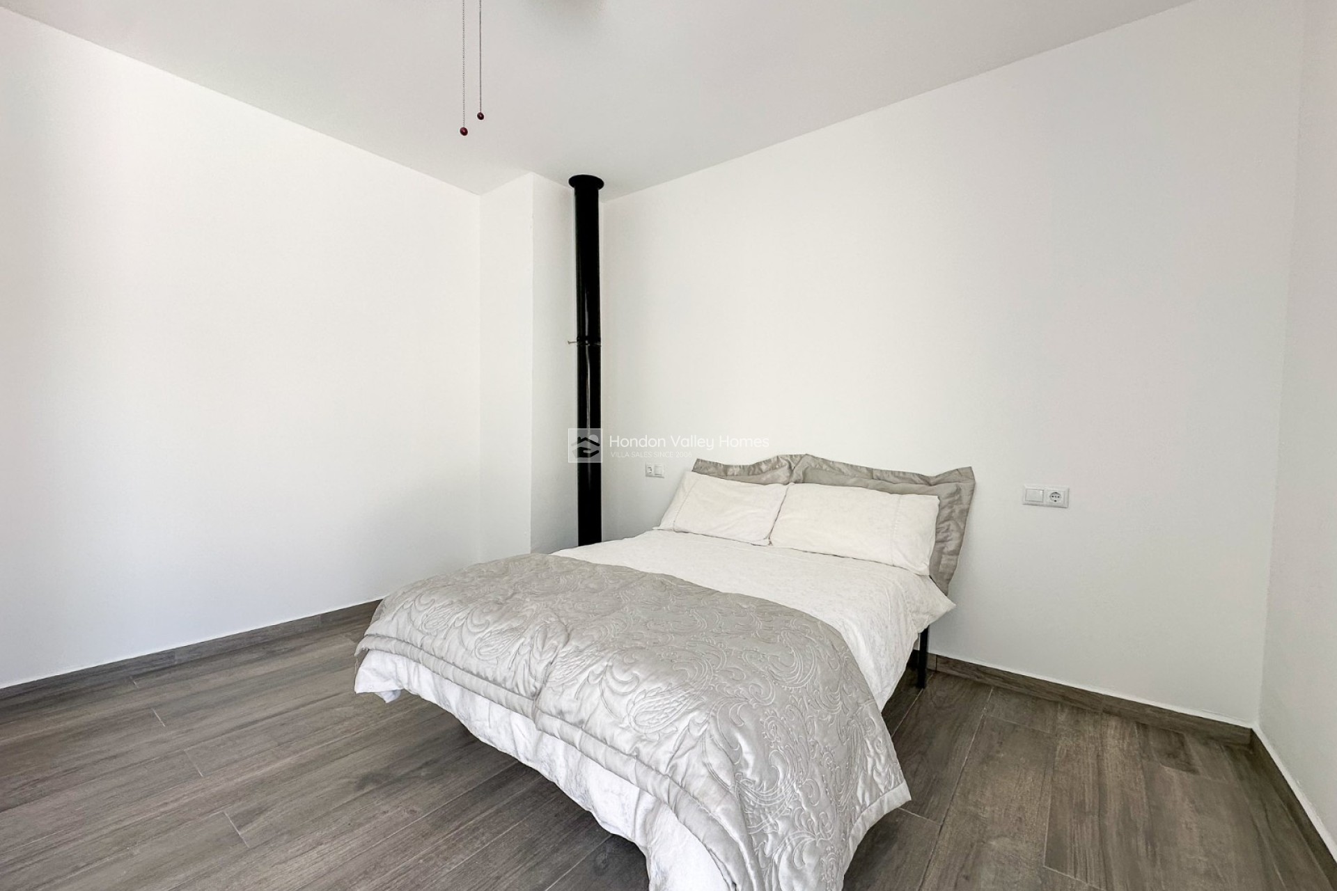 Herverkoop - 3. Semi - Detached Villa - Barbarroja