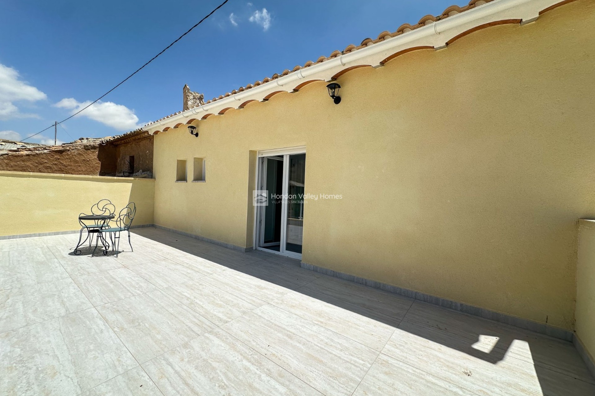 Herverkoop - 3. Semi - Detached Villa - Barbarroja