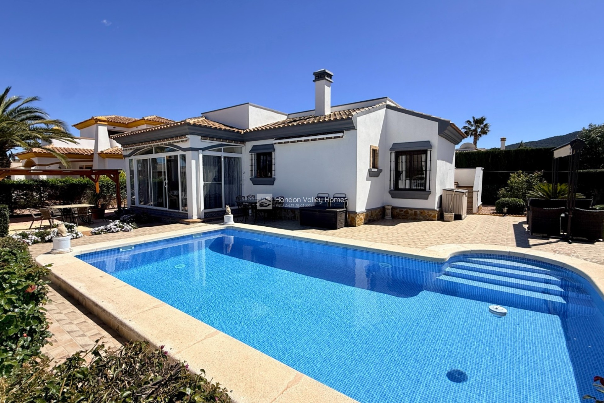 Herverkoop - 4. House - Detached Villa - Hondón de las Nieves