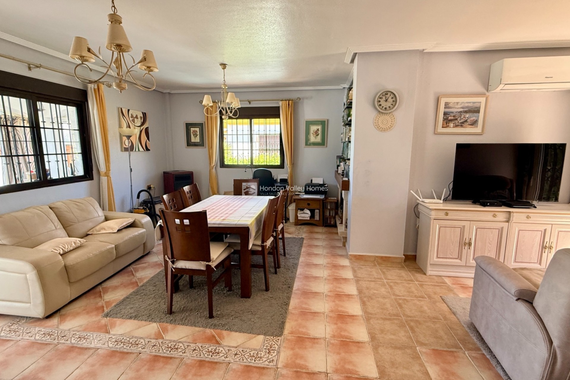 Herverkoop - 4. House - Detached Villa - Hondón de las Nieves