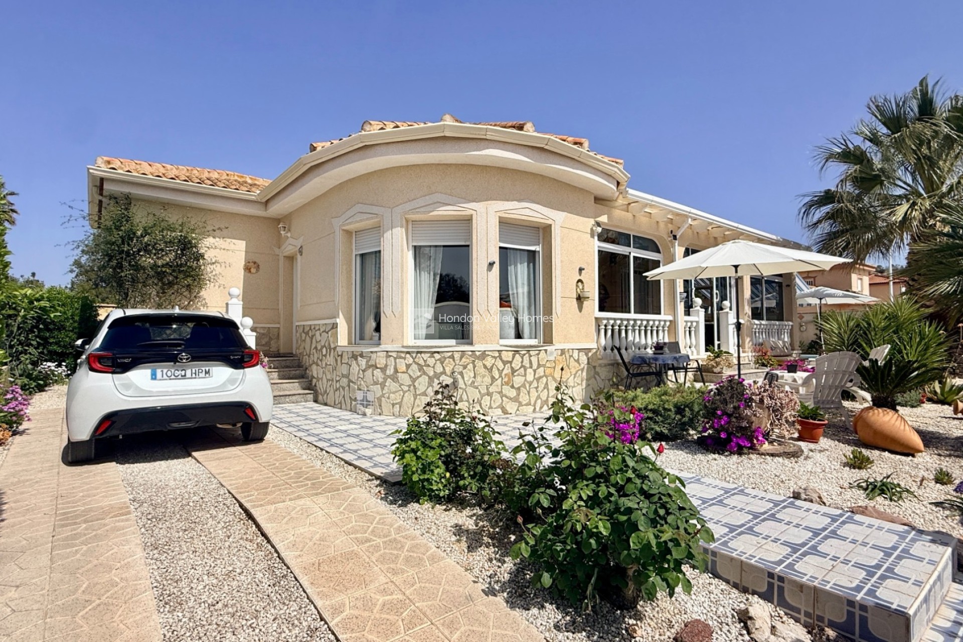 Herverkoop - 4. House - Detached Villa - Hondón de las Nieves