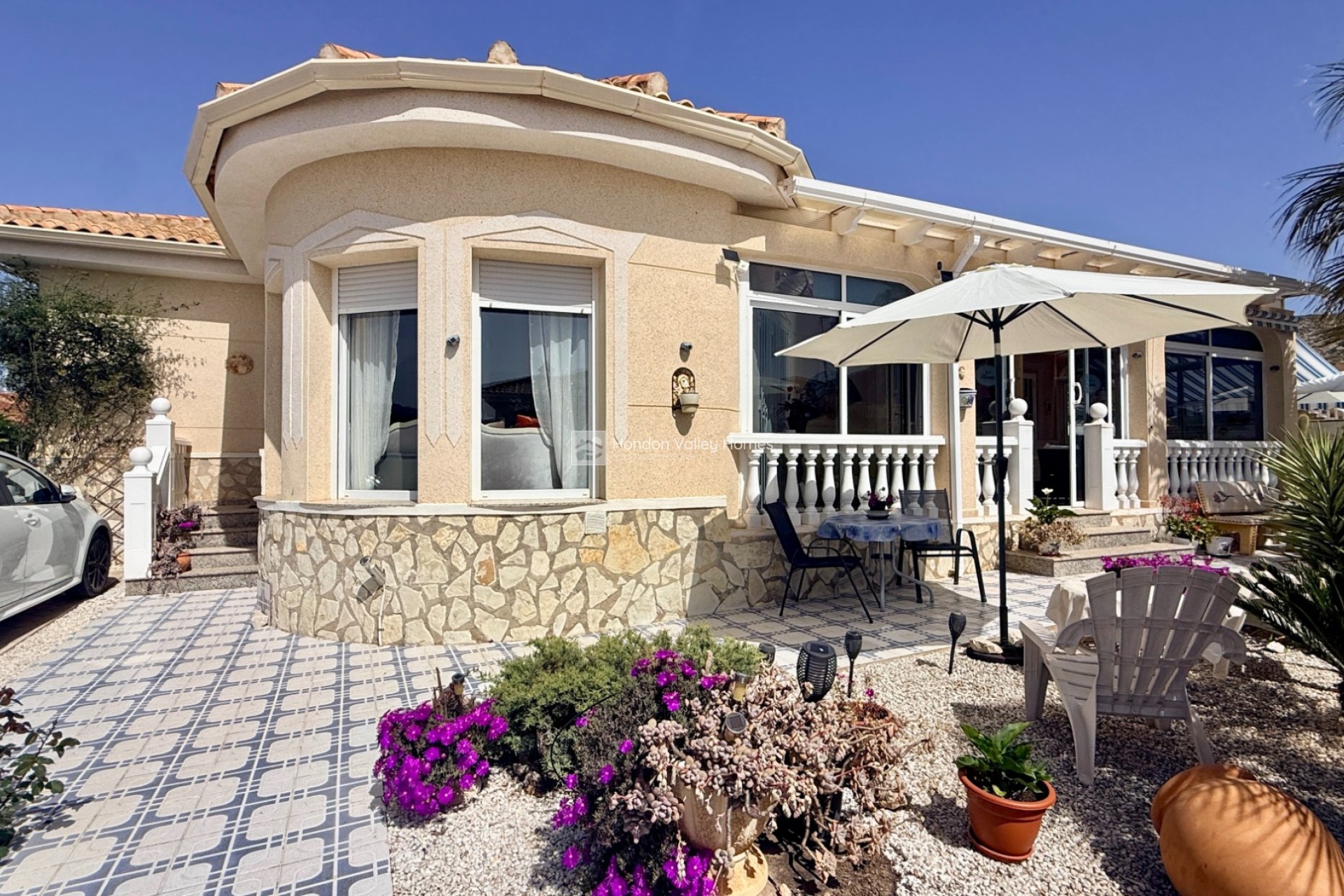 Herverkoop - 4. House - Detached Villa - Hondón de las Nieves