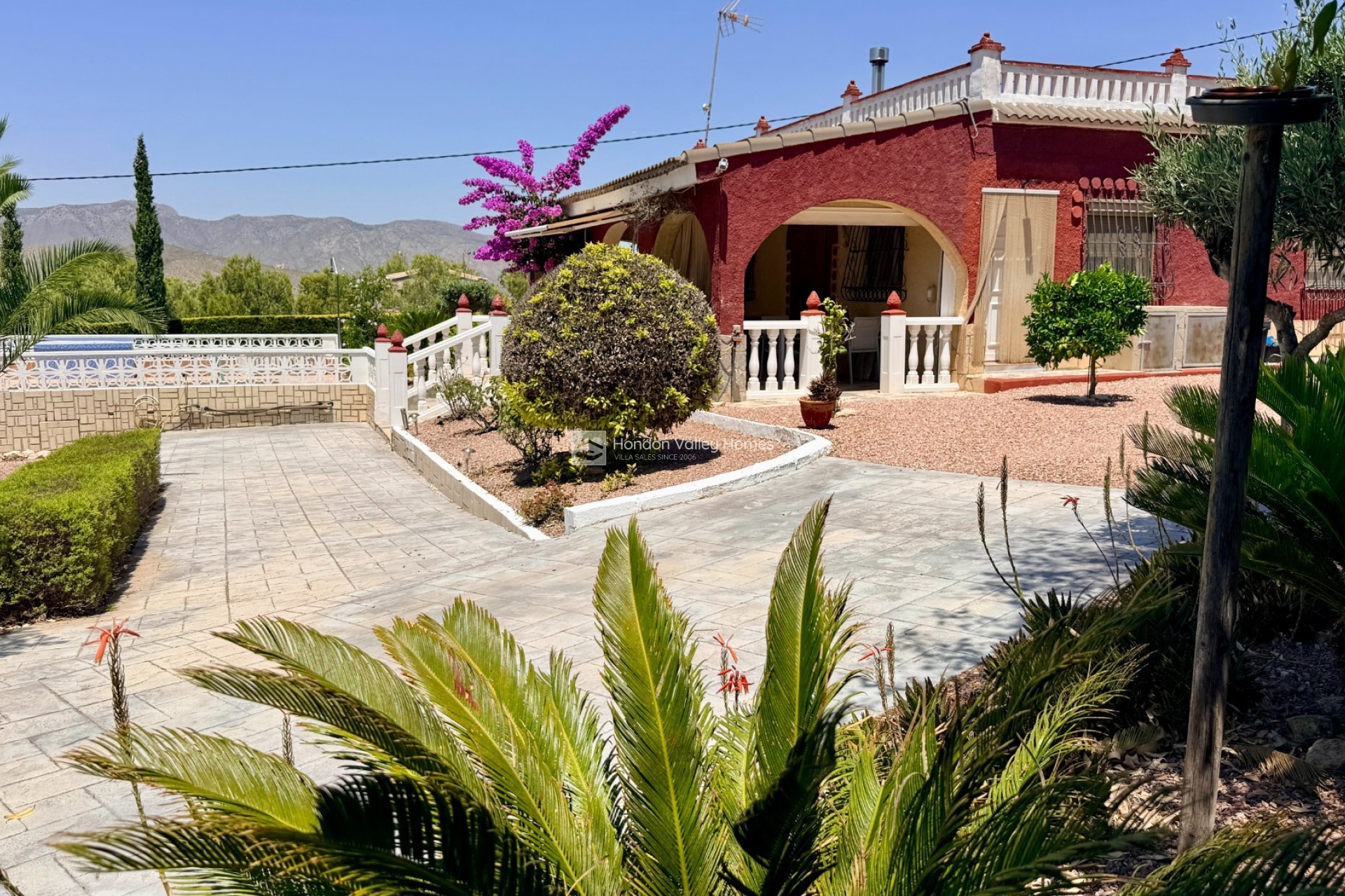 Herverkoop - 5. Finca / Country Property - Hondón de los Fráiles