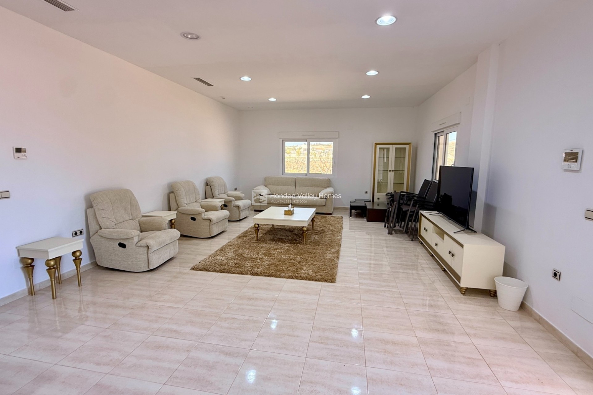 Herverkoop - 5. Finca / Country Property - Pinoso