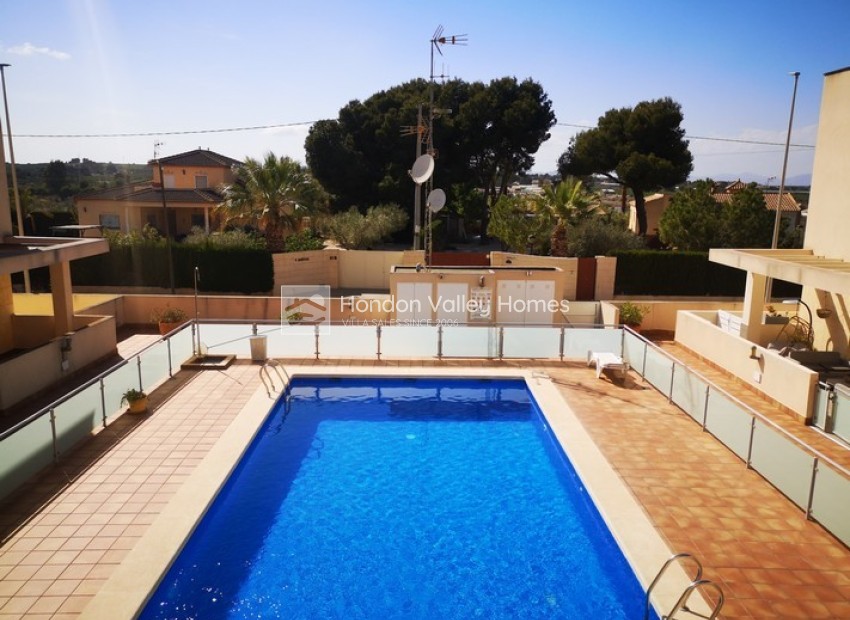 Herverkoop - B. Town house - Montesinos - La Herrada