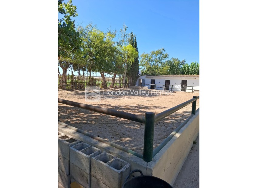 Herverkoop - Country House - Orihuela