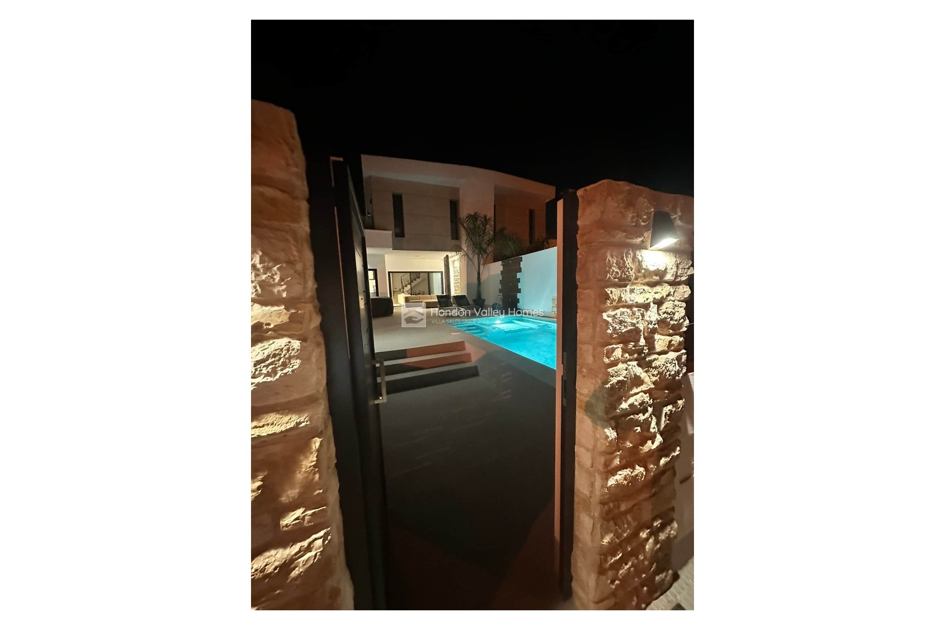 Herverkoop - Detached Villa - Dolores