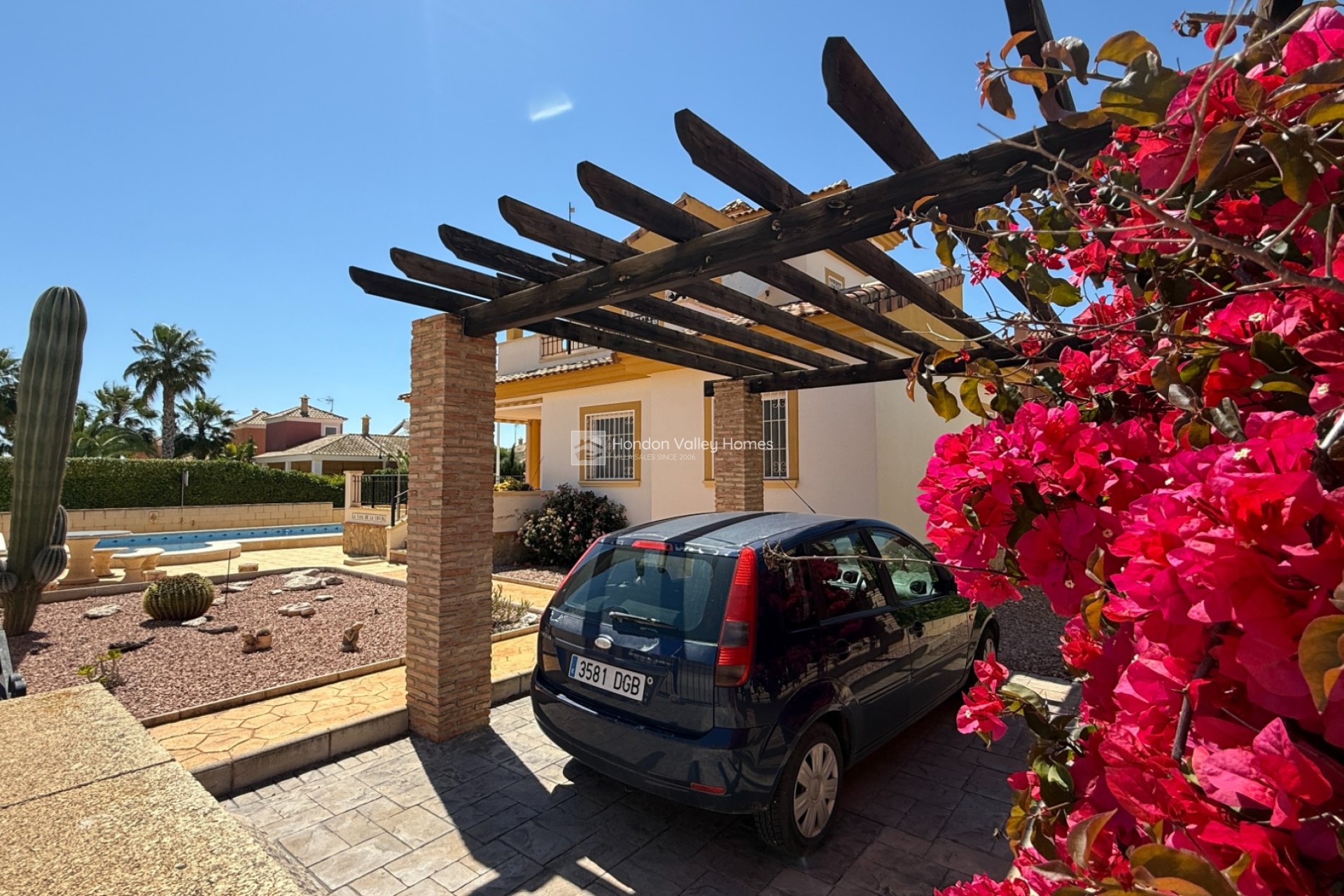 Herverkoop - Detached Villa - Hondón de las Nieves