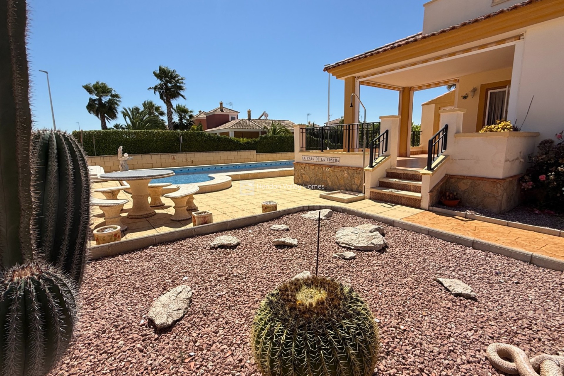 Herverkoop - Detached Villa - Hondón de las Nieves