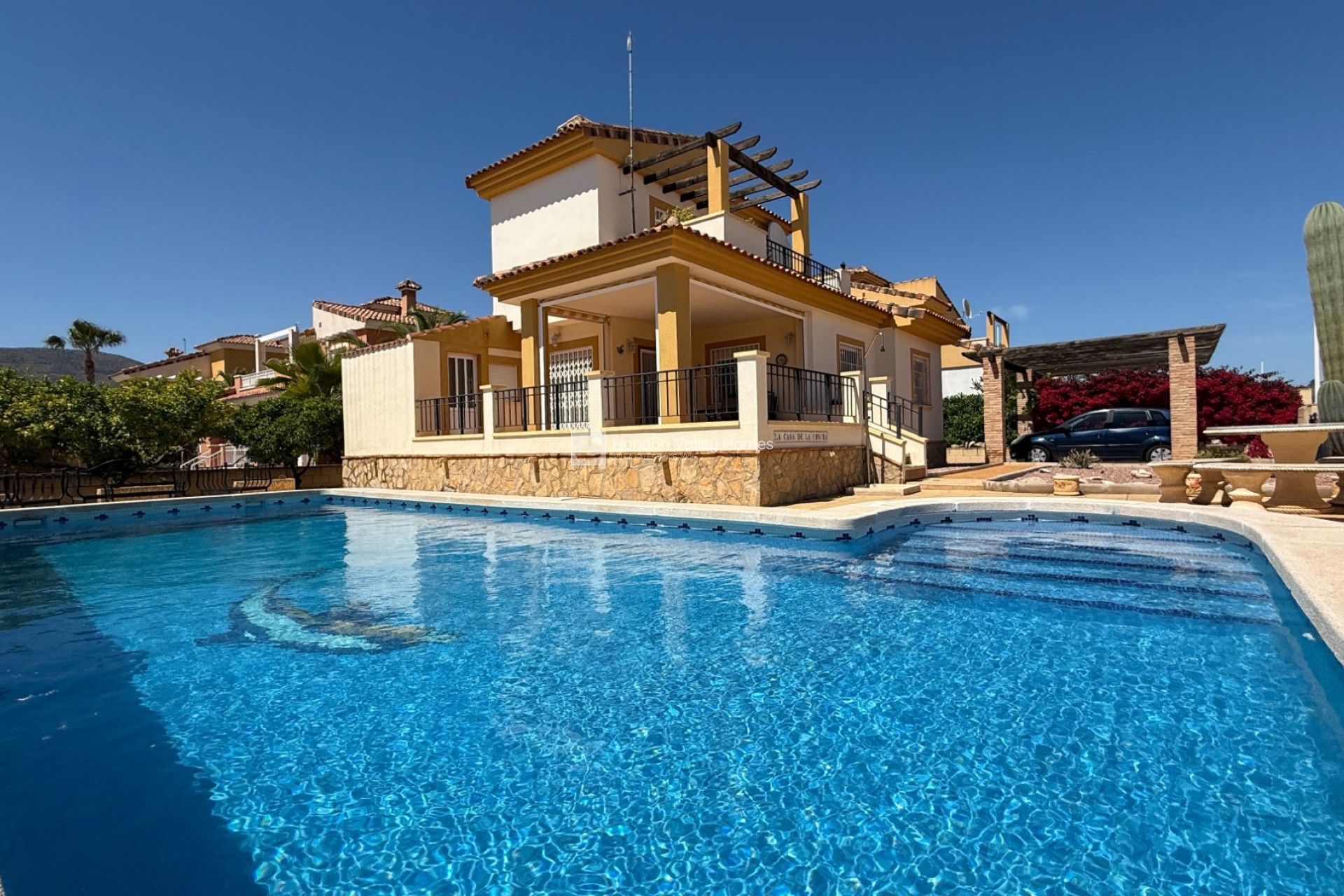 Herverkoop - Detached Villa - Hondón de las Nieves