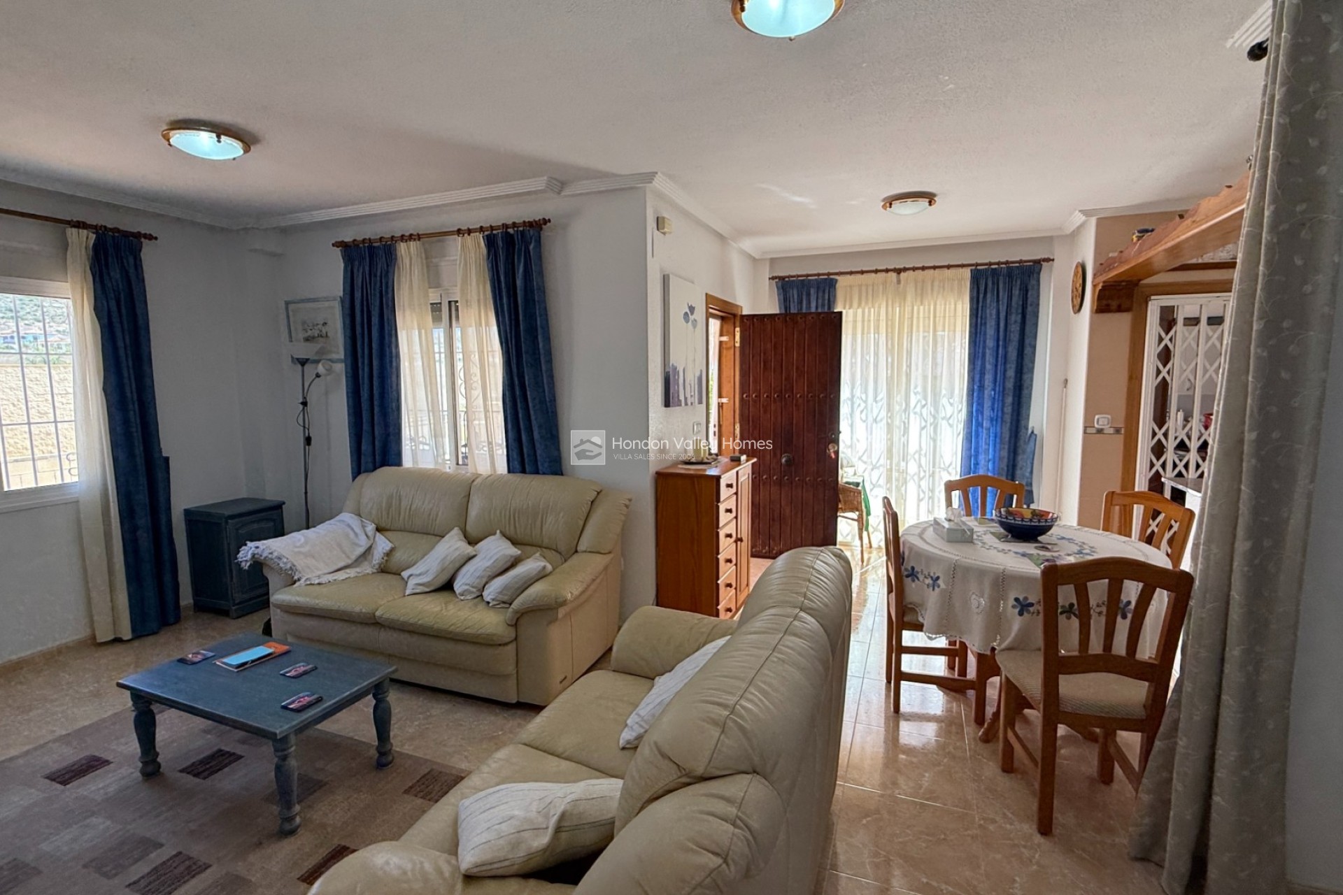 Herverkoop - Detached Villa - Hondón de las Nieves
