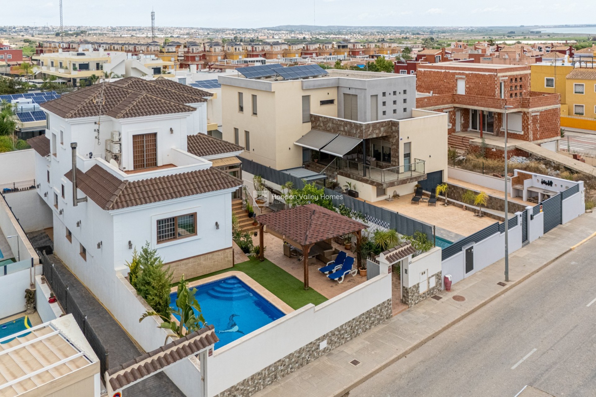 Herverkoop - Detached Villa - Montesinos - La Herrada