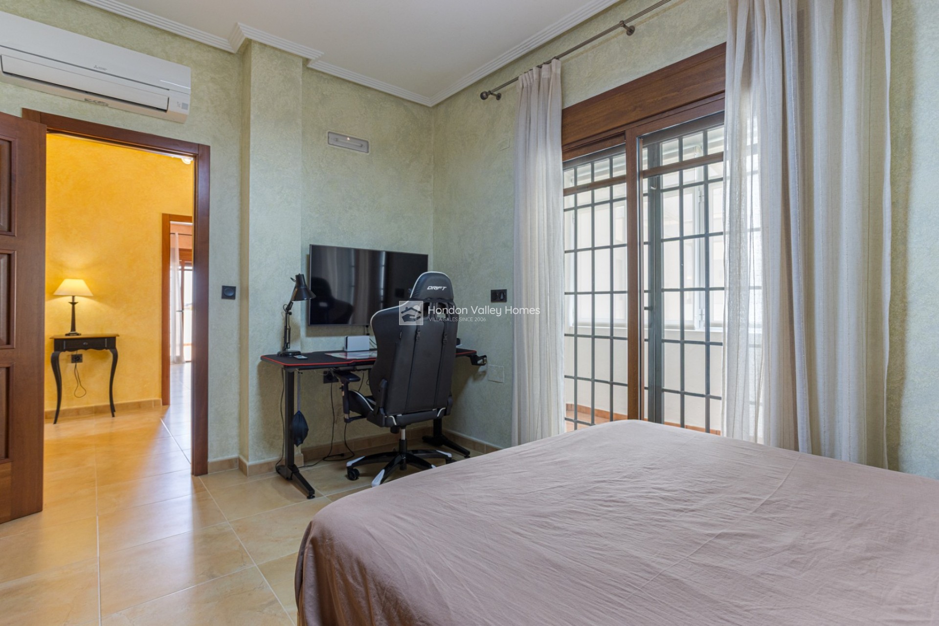 Herverkoop - Detached Villa - Montesinos - La Herrada