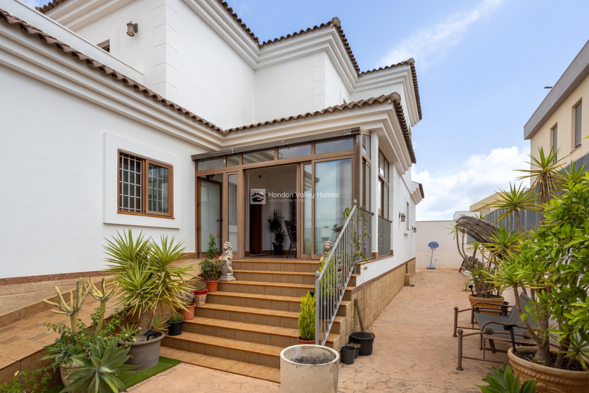 Herverkoop - Detached Villa - Montesinos - La Herrada
