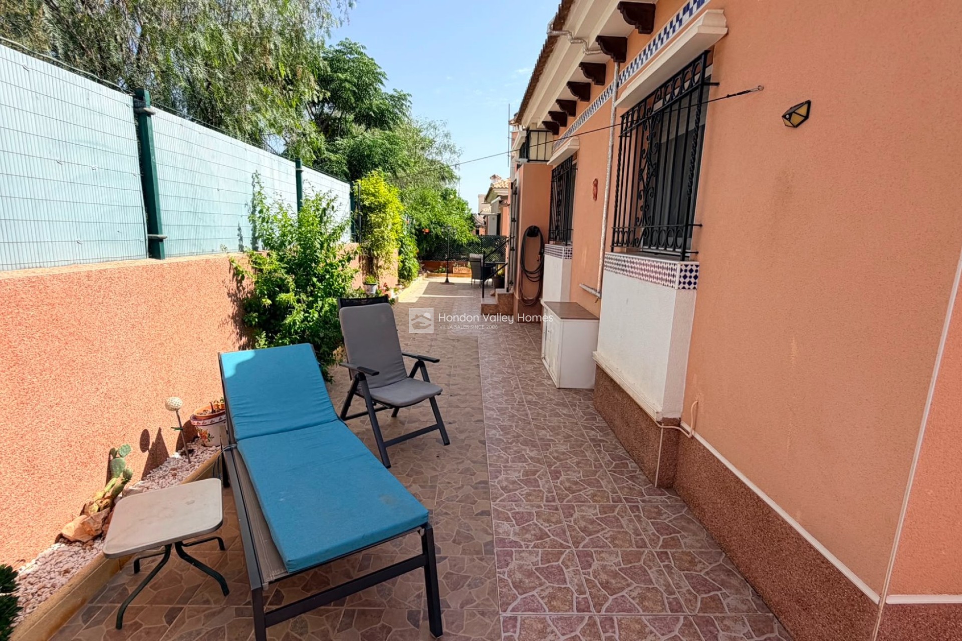 Herverkoop - Detached Villa - Montesinos - La Herrada