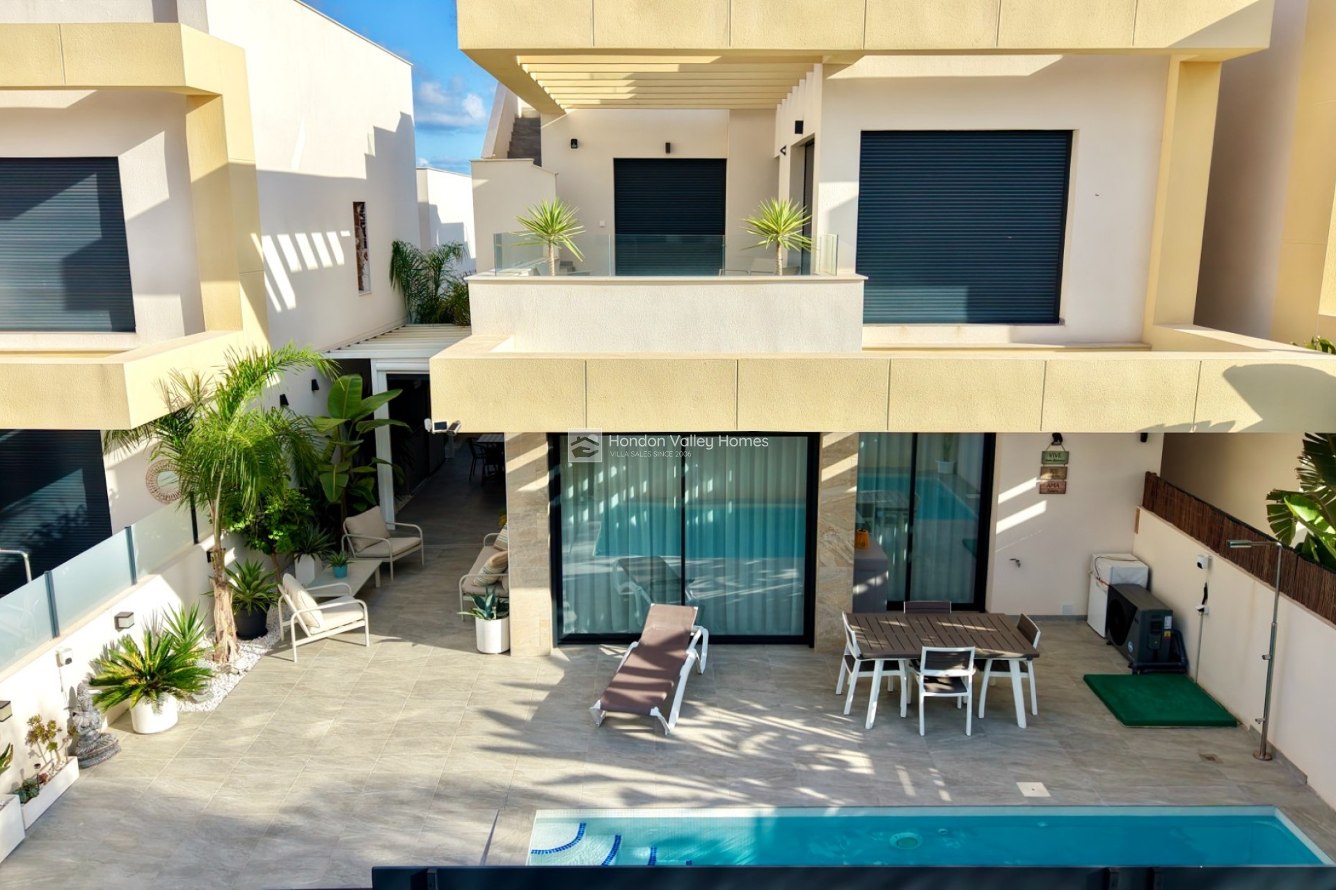 Herverkoop - Detached Villa - Montesinos - La Herrada