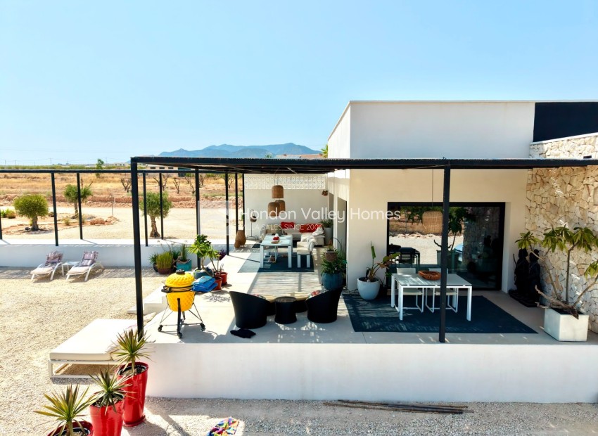 Herverkoop - Detached Villa - Pinoso