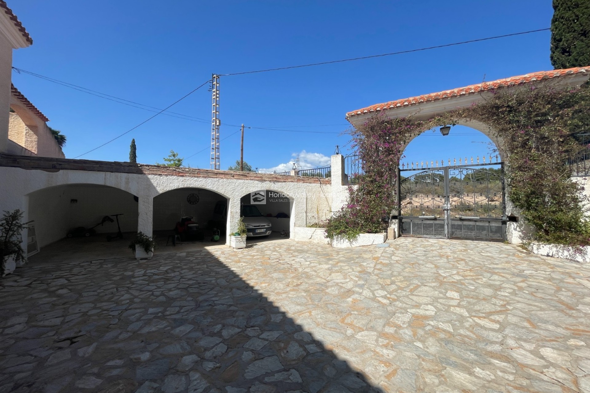 Herverkoop - Finca / Country Property - Elda
