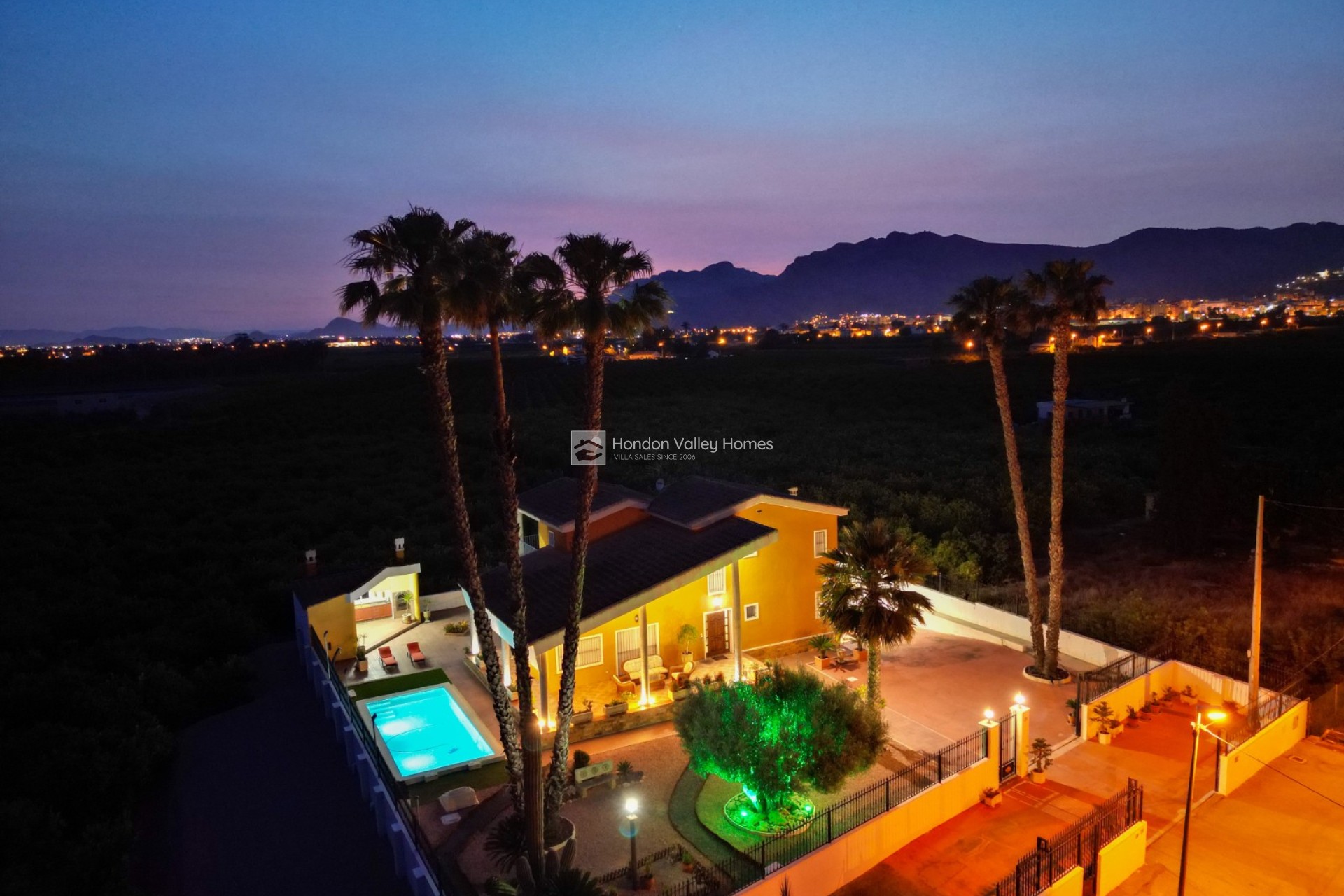 Herverkoop - Finca Country Property - Orihuela