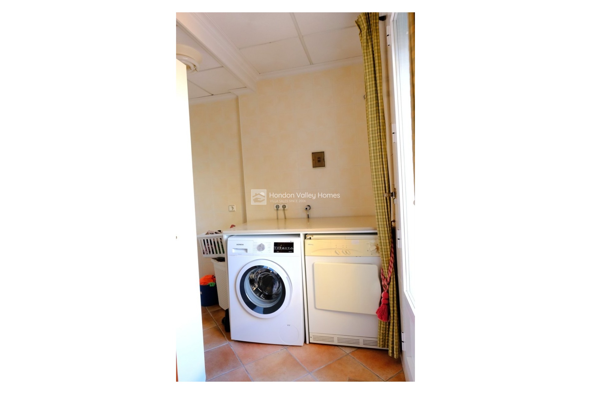 Herverkoop - Finca Country Property - Orihuela