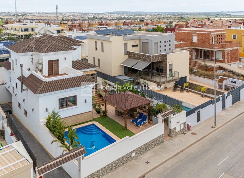 Herverkoop - Semi Detached Villa - Montesinos - La Herrada