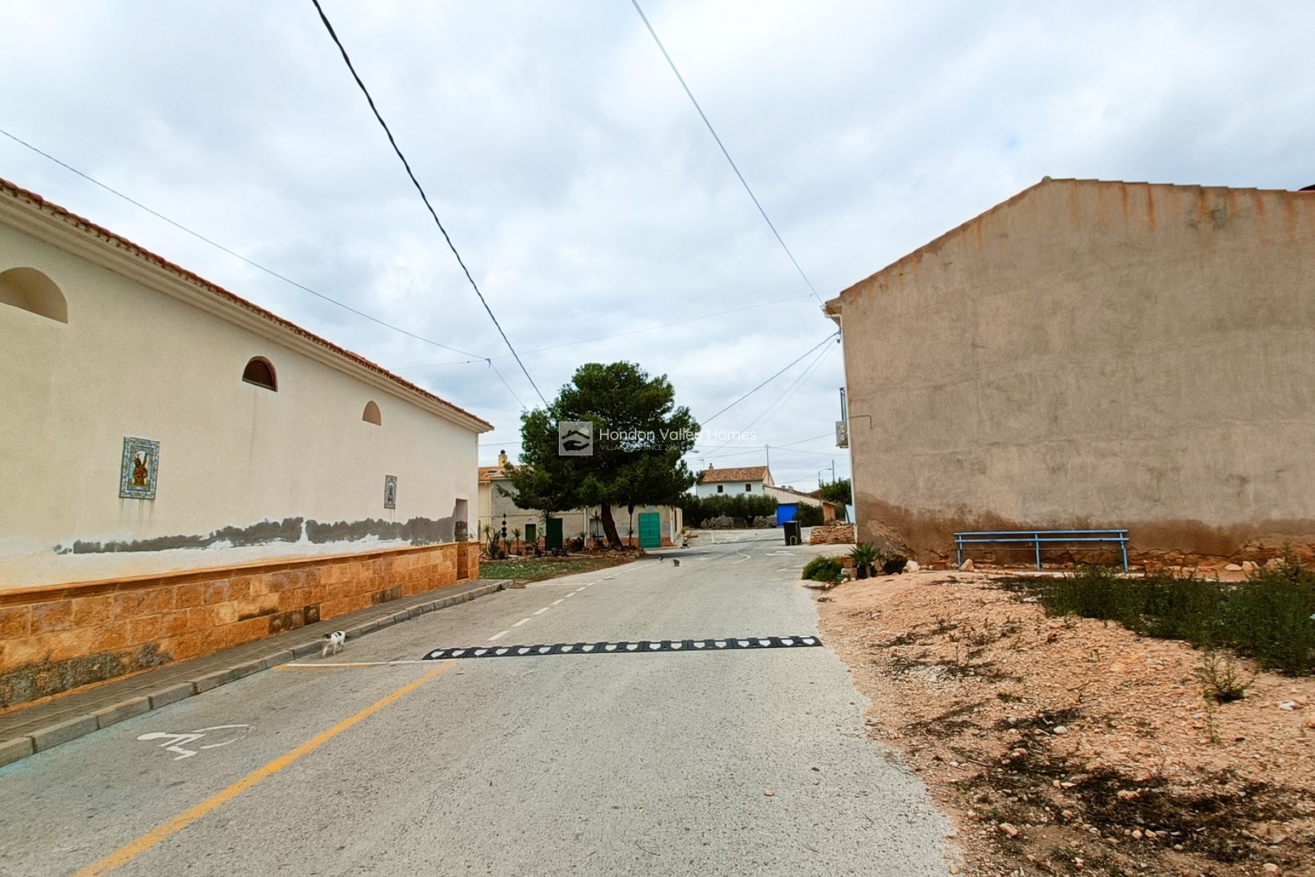 Herverkoop - Town house - Hondón de los Fráiles