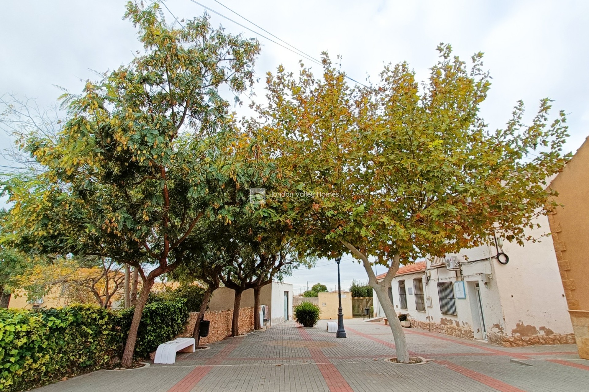 Herverkoop - Town house - Hondón de los Fráiles