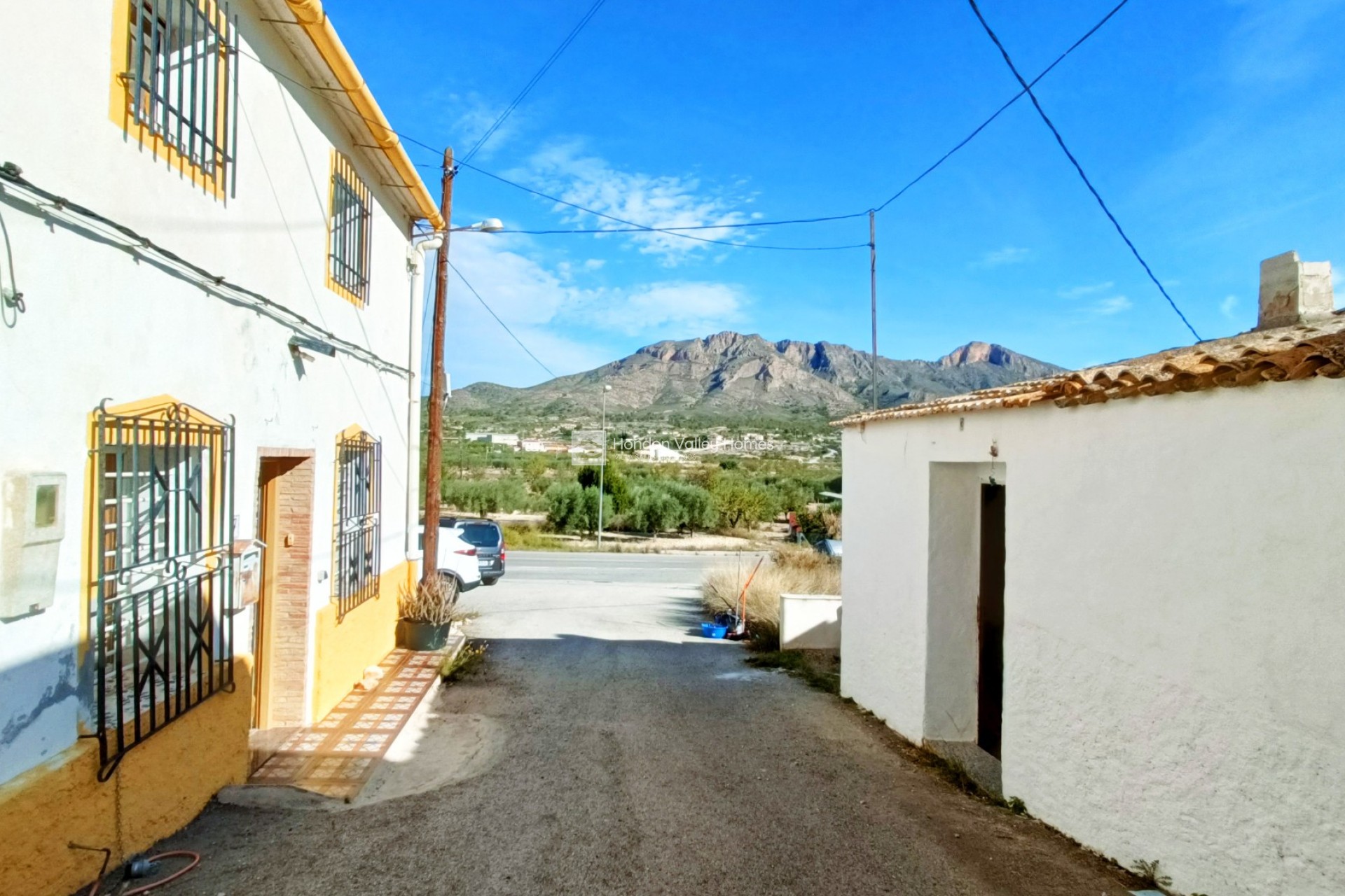 Herverkoop - Town house - Macisvenda