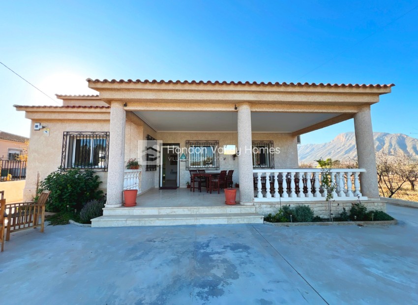 Herverkoop - Villa - Barbarroja