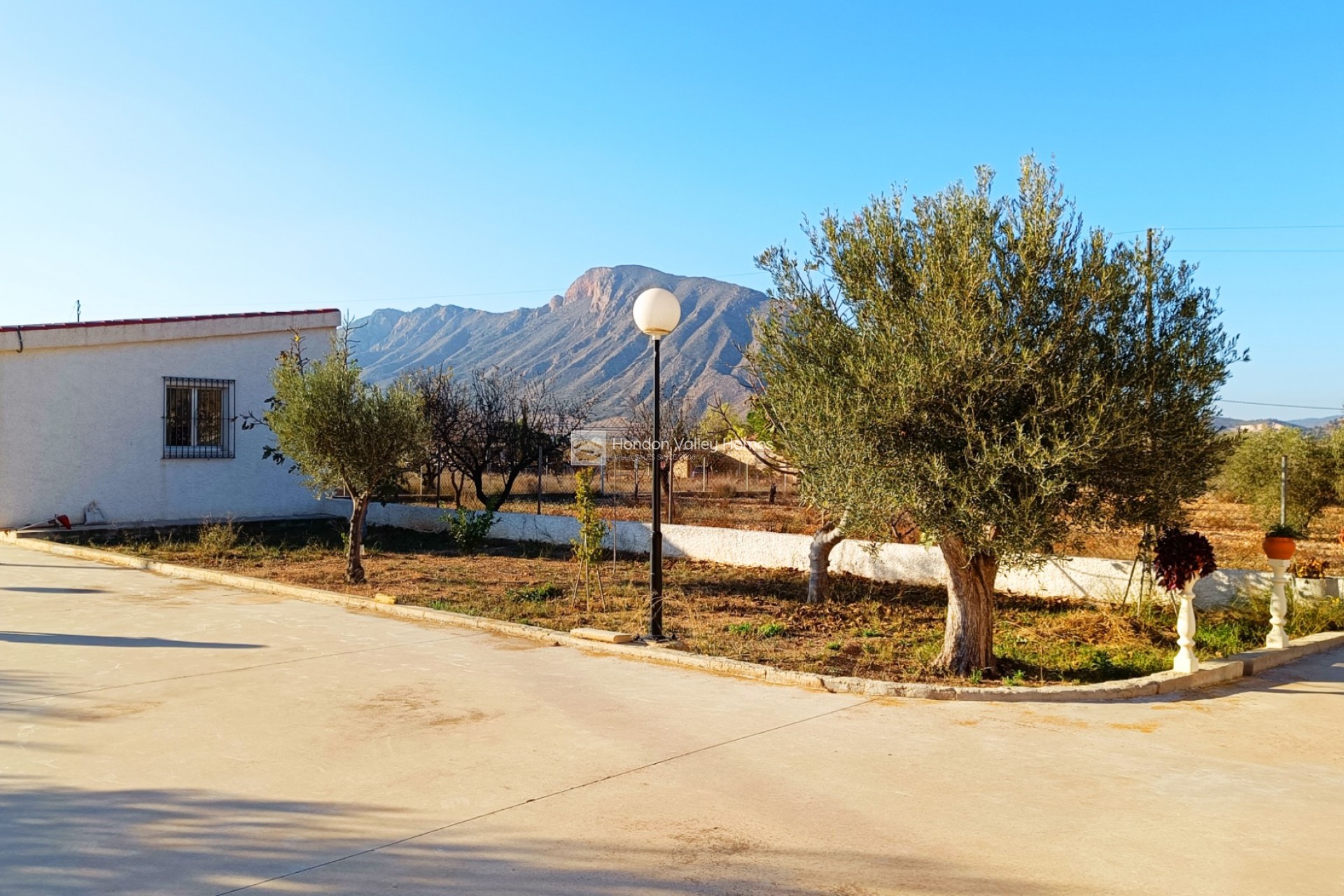 Herverkoop - Villa - Barbarroja