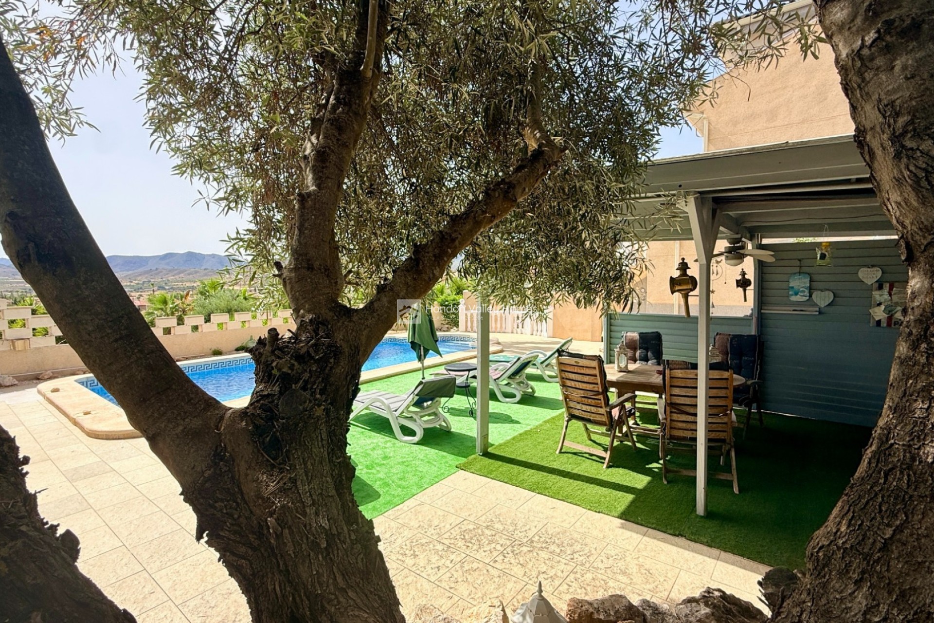 Herverkoop - Villa - Detached - Hondón de las Nieves