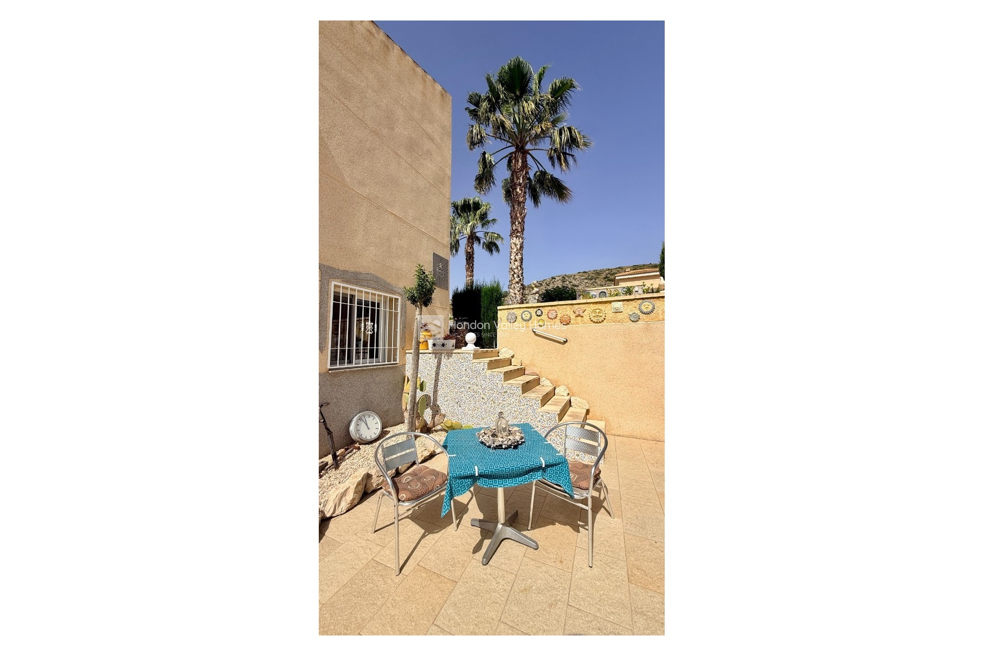 Herverkoop - Villa - Detached - Hondón de las Nieves