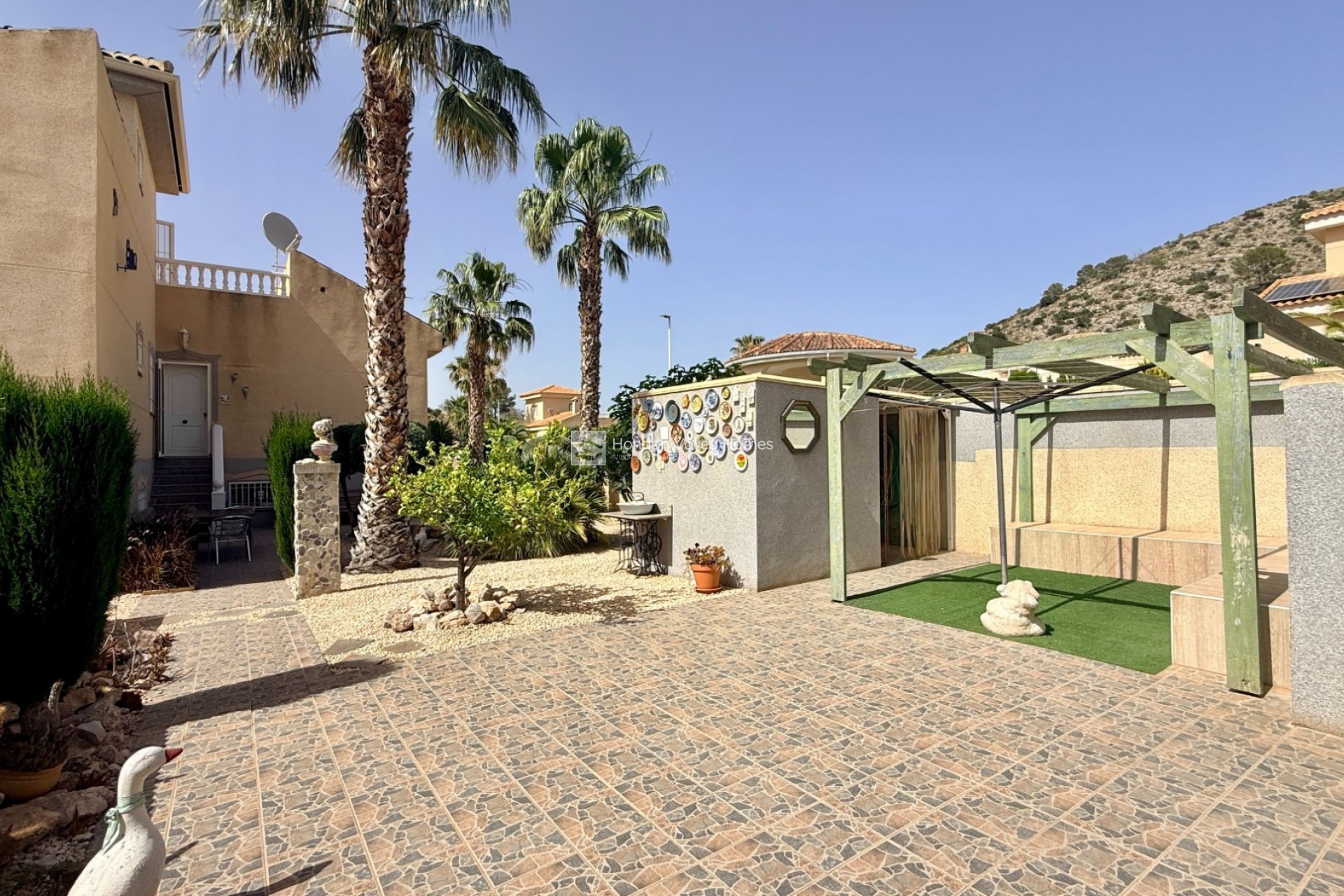 Herverkoop - Villa - Detached - Hondón de las Nieves