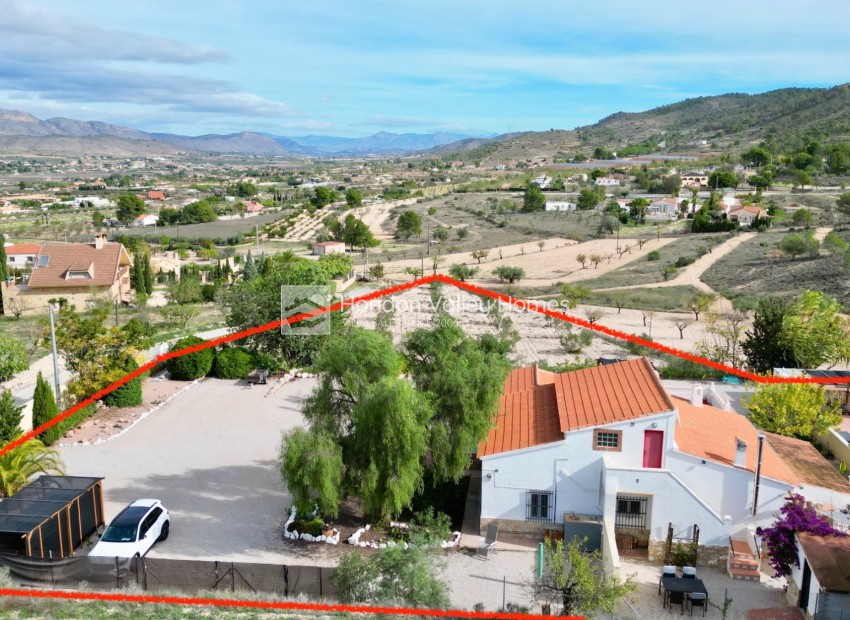 Herverkoop - Villa - Detached - Hondón de los Fráiles