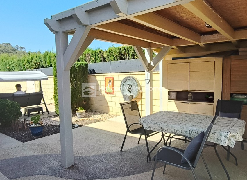 Herverkoop - Villa - Detached - La Romana