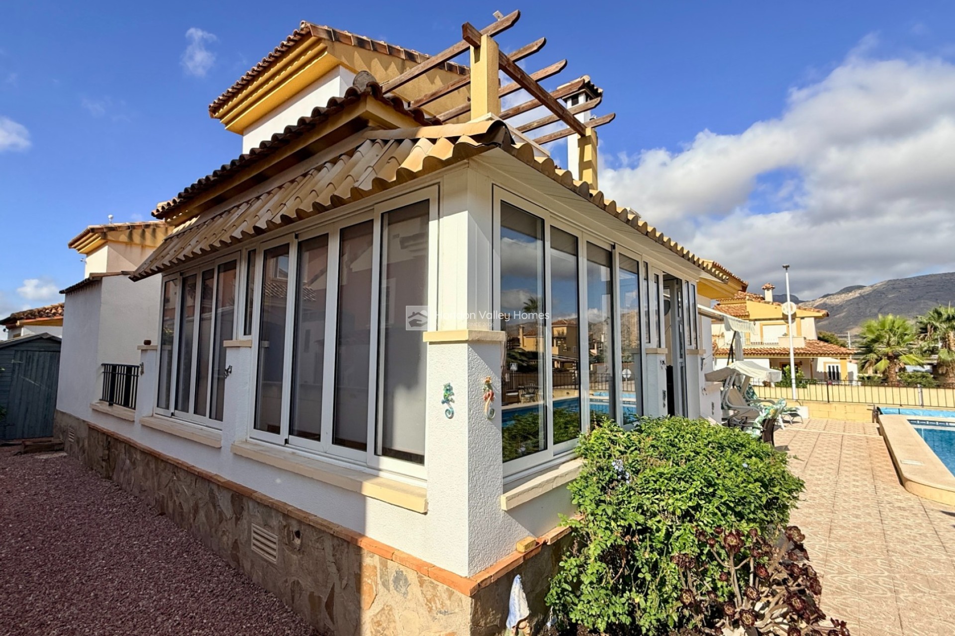 Herverkoop - Villa - Hondón de las Nieves